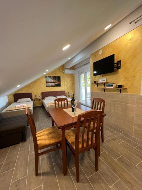 Apartment Ciro Herceg Novi Eksteriør bilde